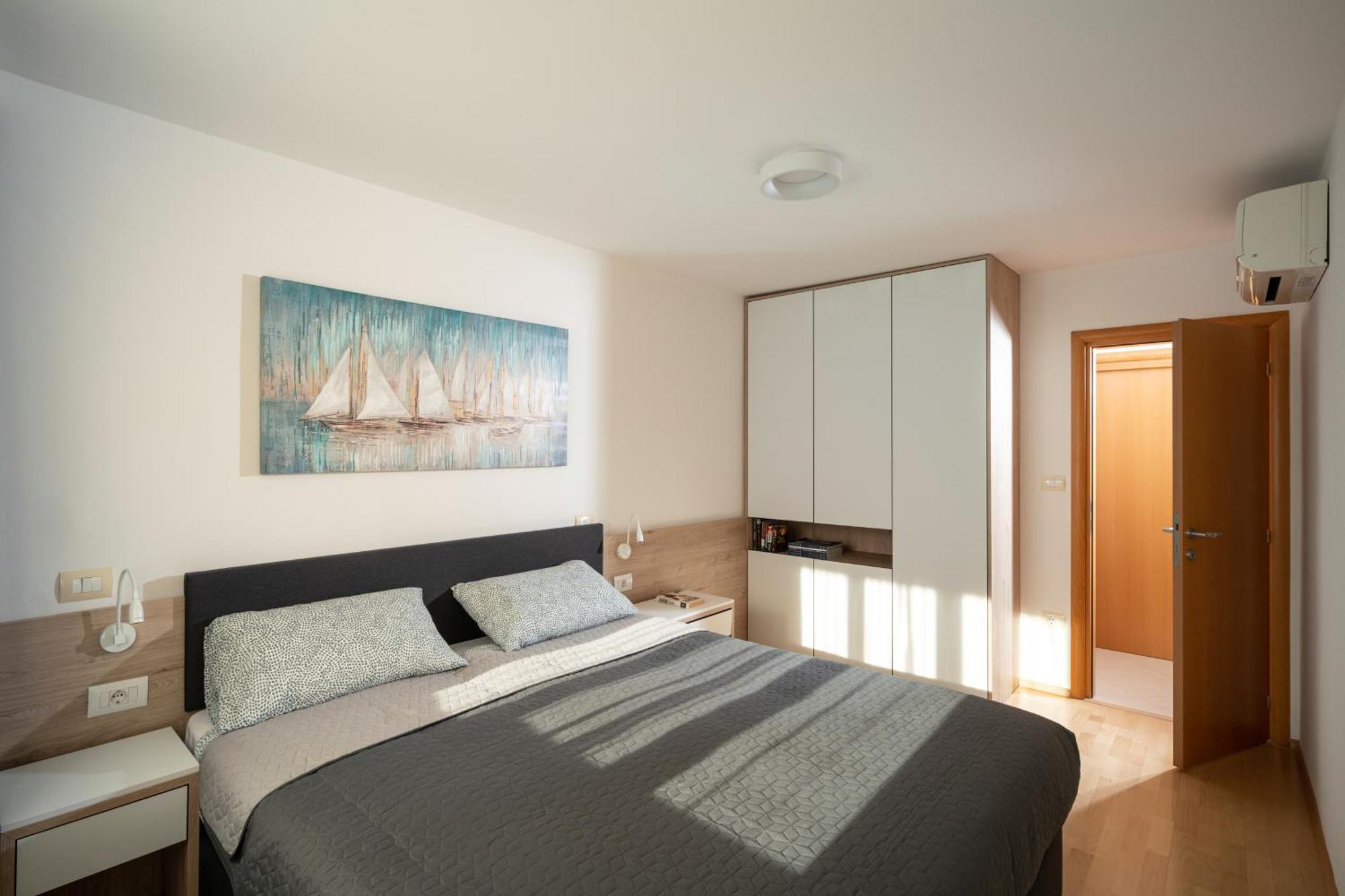 Humagum Sea View Apartment - Garden Palace Умаг Екстериор снимка